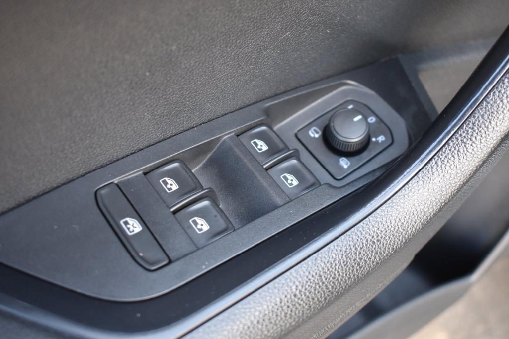 Skoda Karoq 1.5 tsi act sportline | trekhaak | steel grey | adaptieve cruis