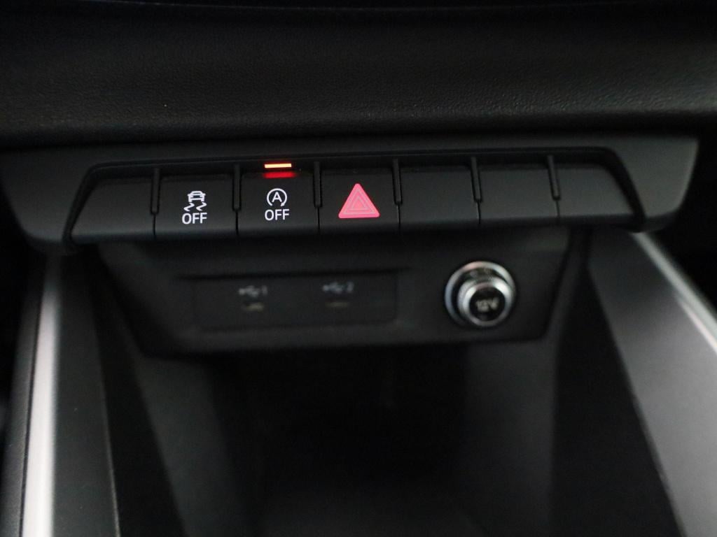 Audi A1 Sportback 1.0 25 tfsi 70kw | virtual cockpit | parkeer sensoren | c