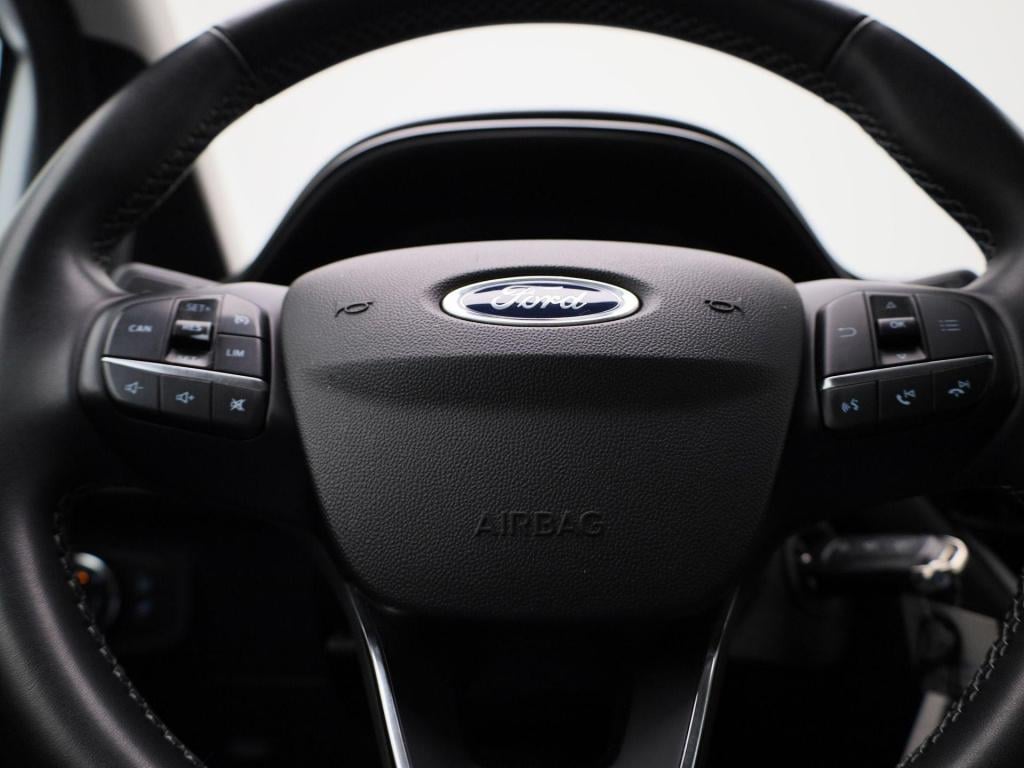 Ford Fiesta 1.0 ecoboost hybrid titanium | parkeer sensoren | cruise contro