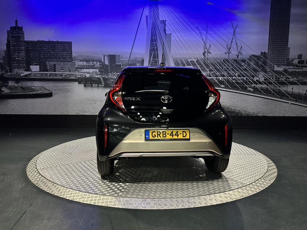 Toyota Aygo x 1.0 vvt-i s-cvt envy *pdc*camera*clima*