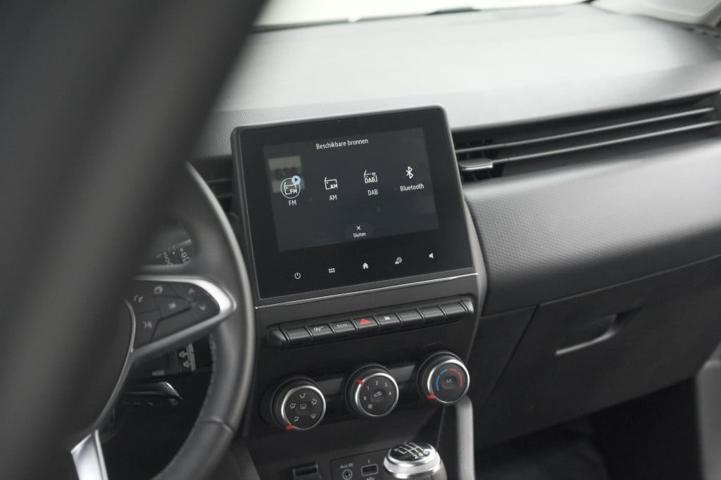 Renault Clio tce 90 equilibre | parkeersensoren | apple carplay | navigatie
