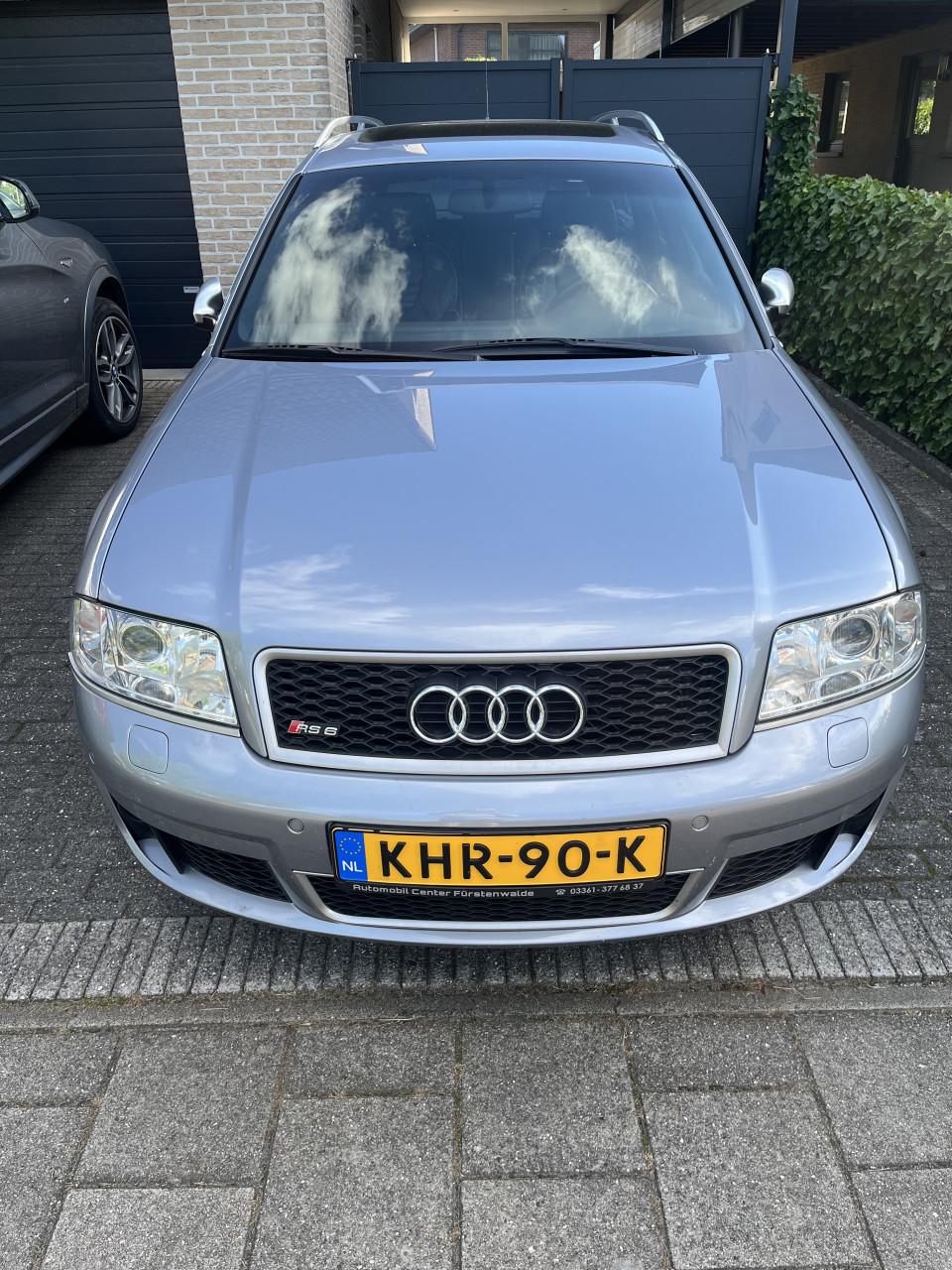 Audi RS6 4.2 V8