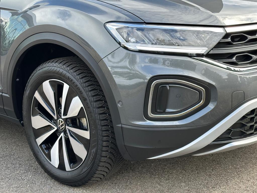 Volkswagen T-roc 1.5 tsi 150pk move | navi | carplay | stoelverwarming | ri