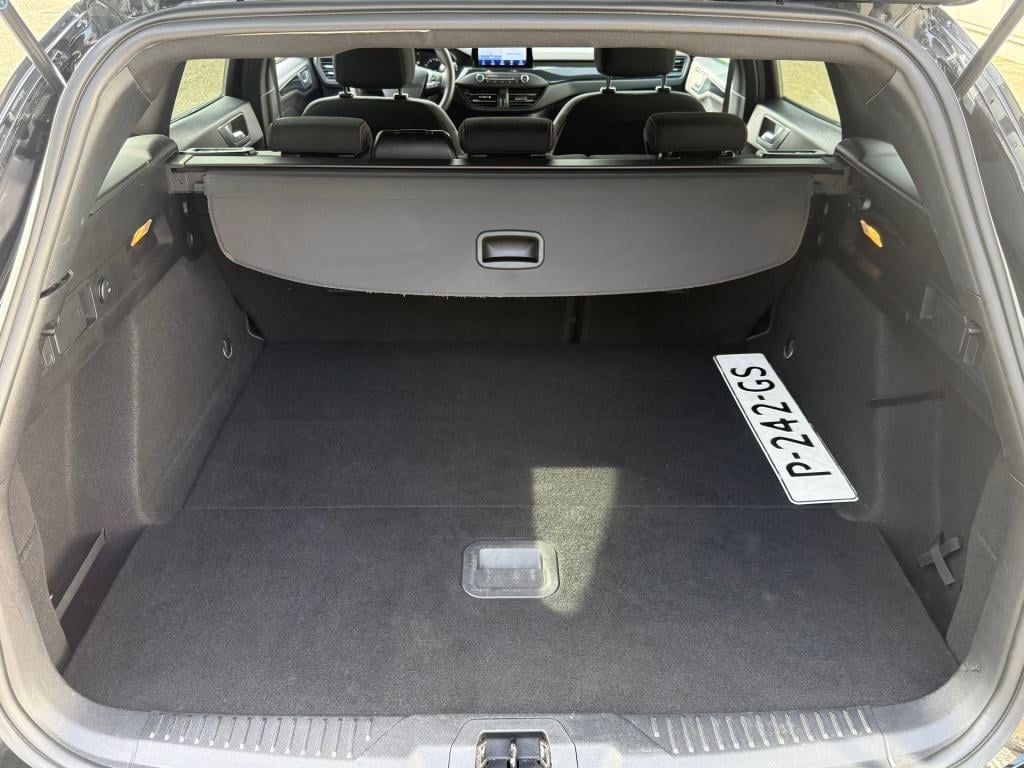 Ford Focus wagon 1.0 ecoboost st line business