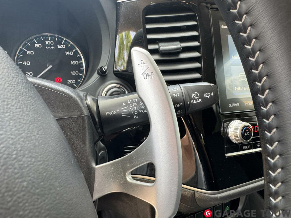 Mitsubishi Outlander 2.4 phev pure+ afn.trekhaak + winterset