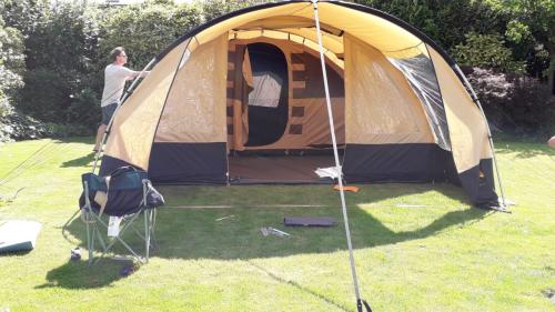 Safarica tunnelen 6 personen