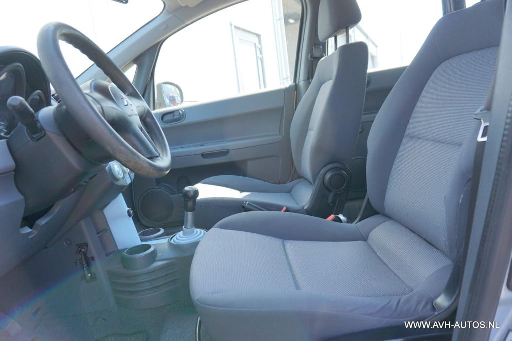 Mitsubishi Colt 1.3 inform cool pack