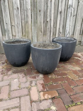 3 Stenen tuinpotten