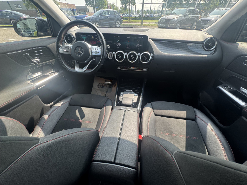 Mercedes-Benz Gla-klasse 250 e amg line l automaat i mbux l 360° camera l w