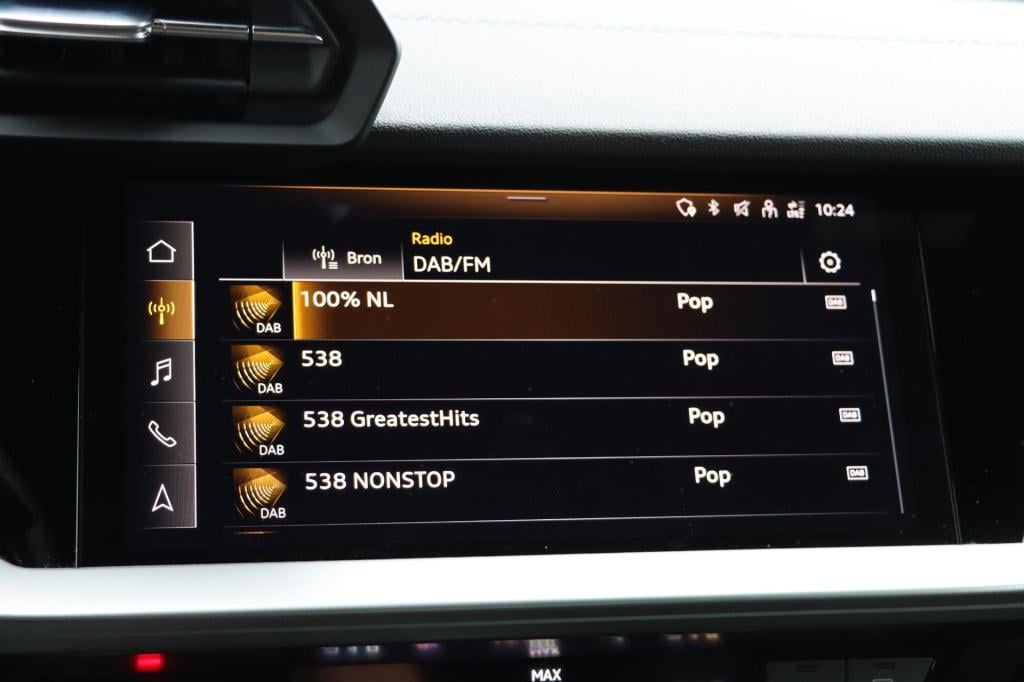 Audi A3 limousine 35 tfsi s-line edition 150pk s-tronic