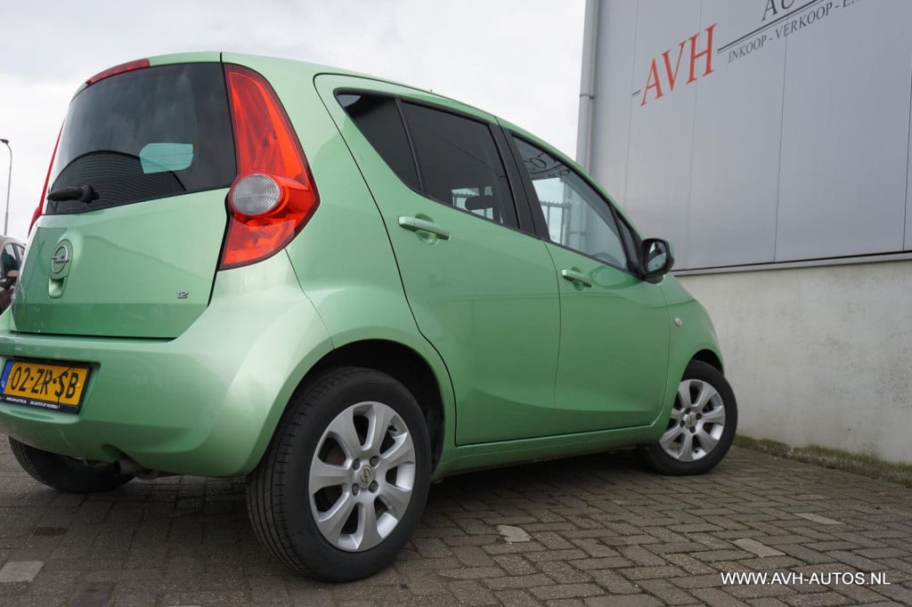 Opel Agila 1.2 enjoy