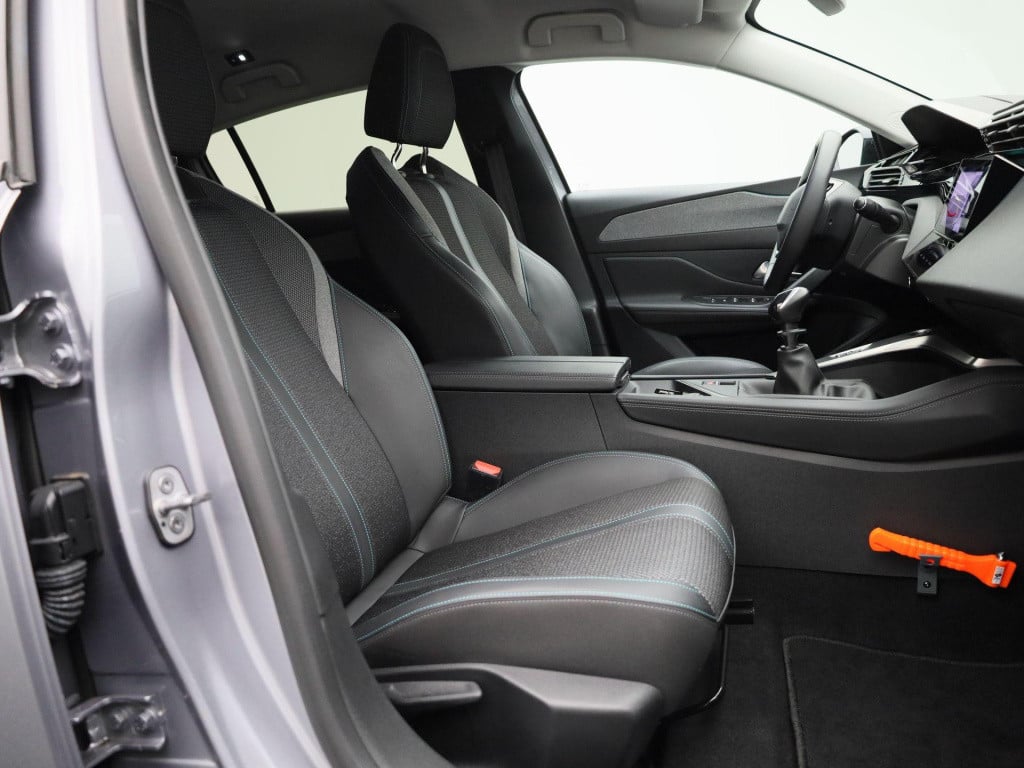 Peugeot 308 1.2 puretech allure pack business | lmv | navigatie | parkeer s