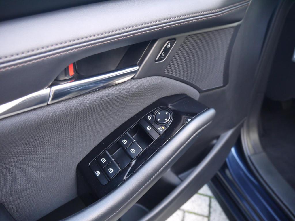 Mazda 3 2.0 e-skyactiv-g m hybrid 122 comfort|rijklaar