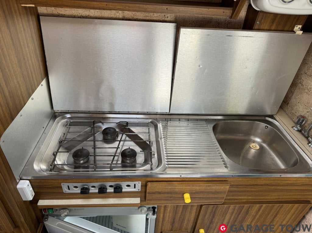Bedford Onbekend cf 250 camper volvo 6 cil diesel 5-bak