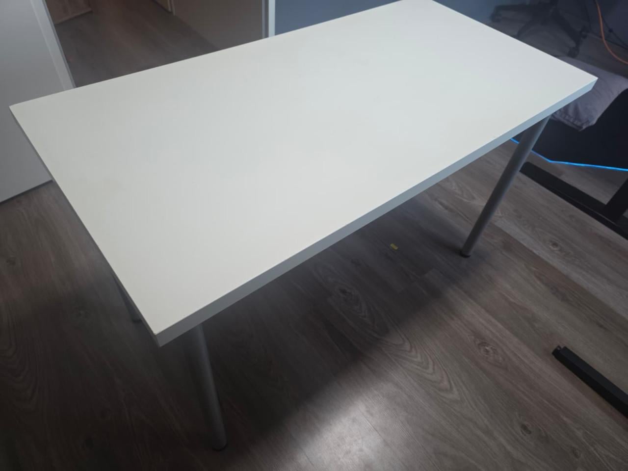 Wit bureau / werktafel 110 × 70 cm