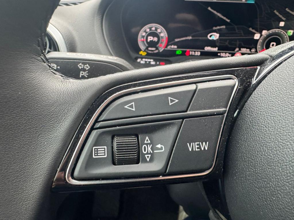 Audi Q2 35 tfsi s edition