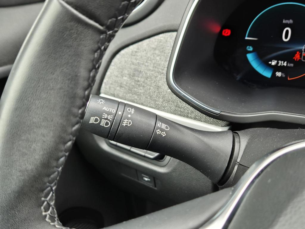 Renault Zoe r110 life 52 kwh koop accu, soh 93%, camera, all season banden,