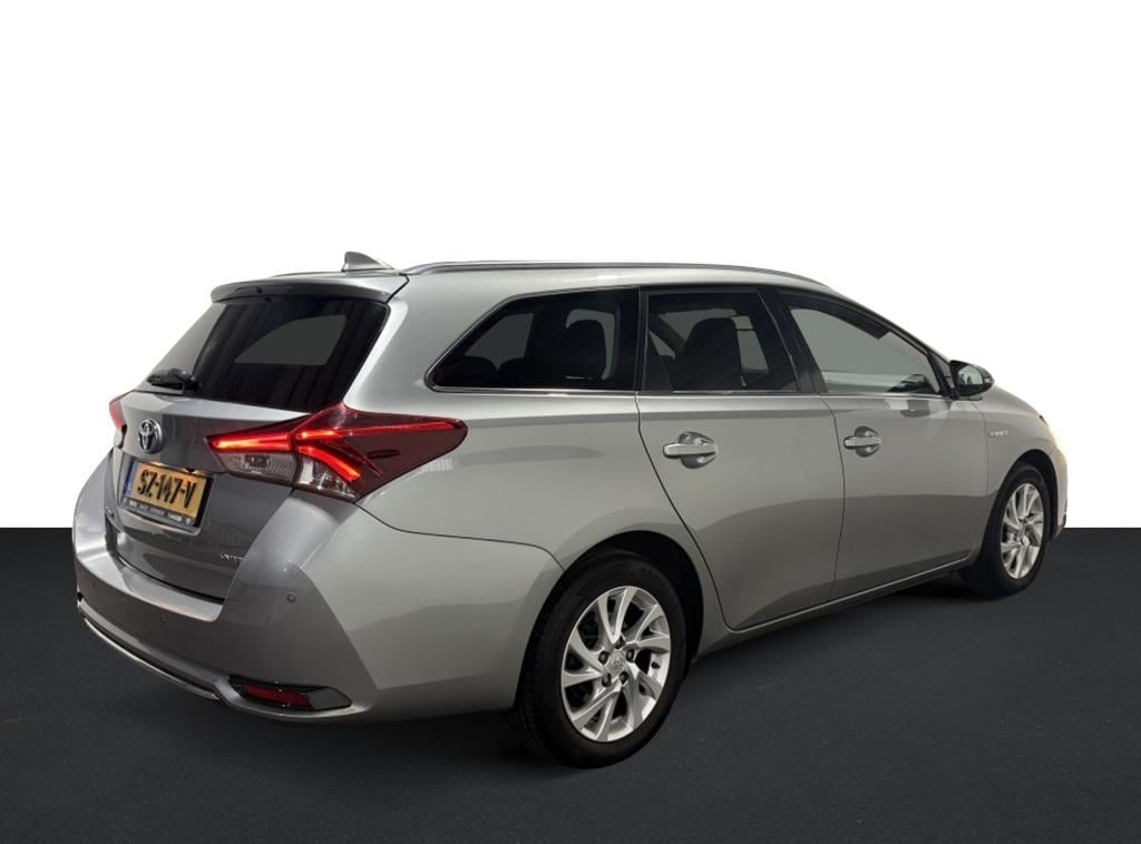 Toyota Auris touring sports 1.8 hybr. energy +