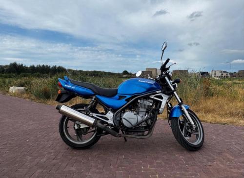 Kawasaki ER5
