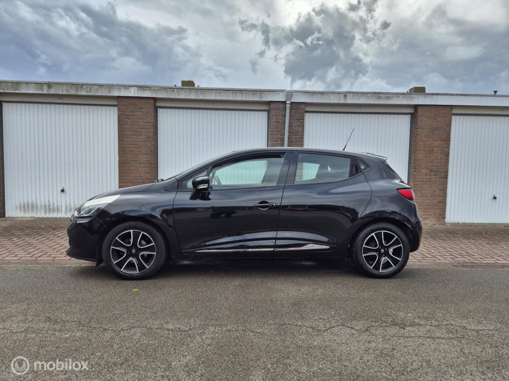 Renault Clio 0.9 tce expression / origineel nl / airco / cruisecontrol