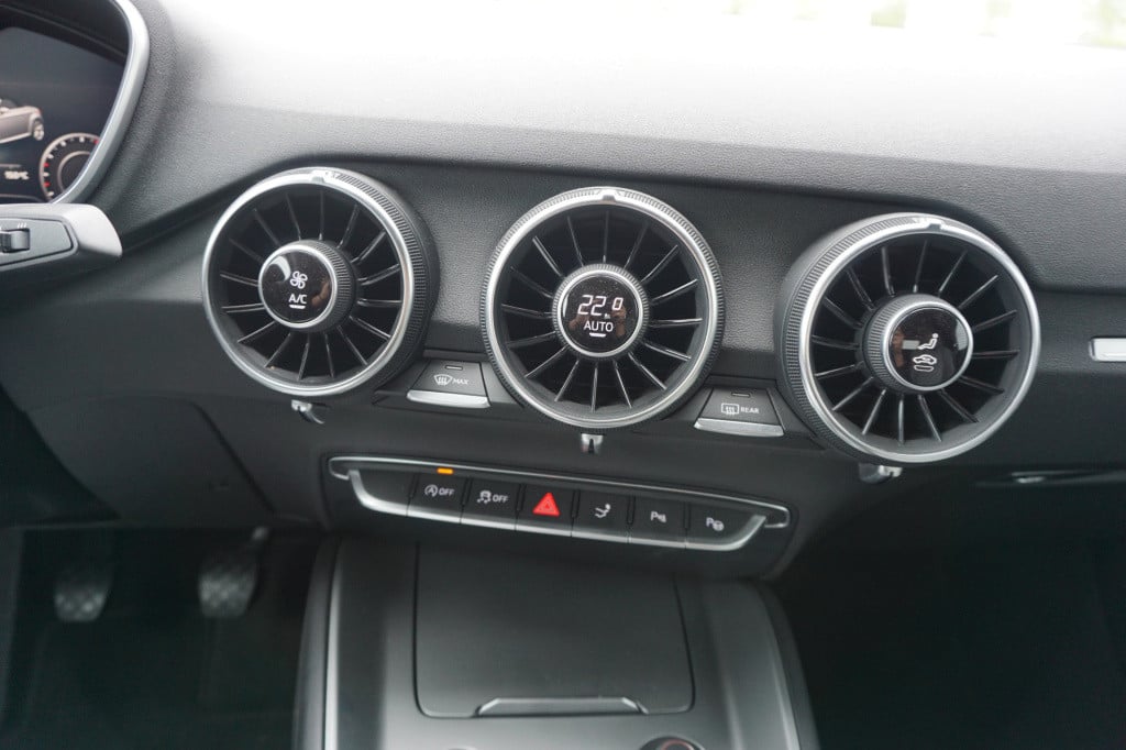 Audi TT roadster cabrio 1.8 tfsi pro line + ppf - climate / navi / cruise /