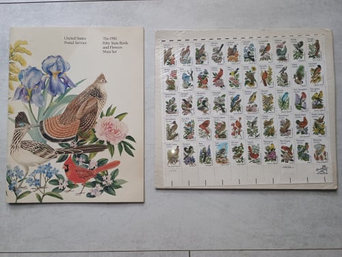 Postzegels USA The 1982 - 50 state bird and flowers mint set