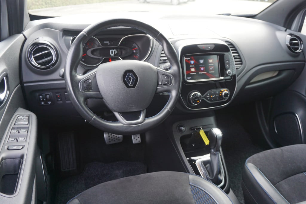 Renault Captur 1.3 tce version s automaat - airco / navi / cruise / camera 