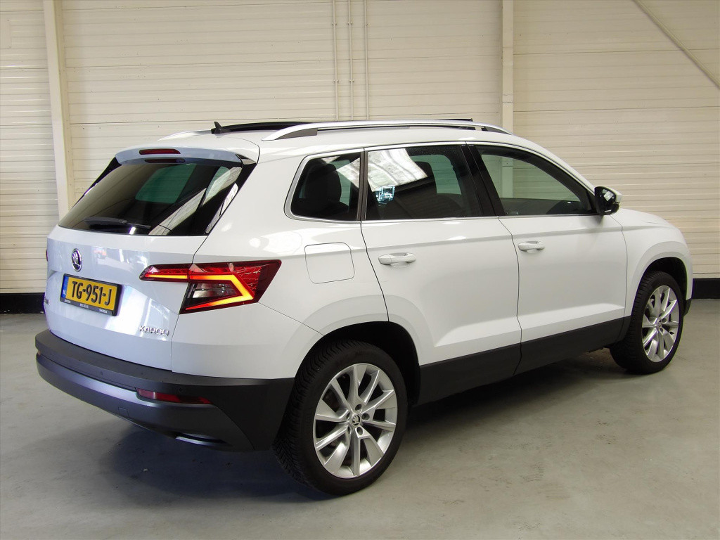 Skoda Karoq 1.0 tsi 115pk dsg-7 ambition business