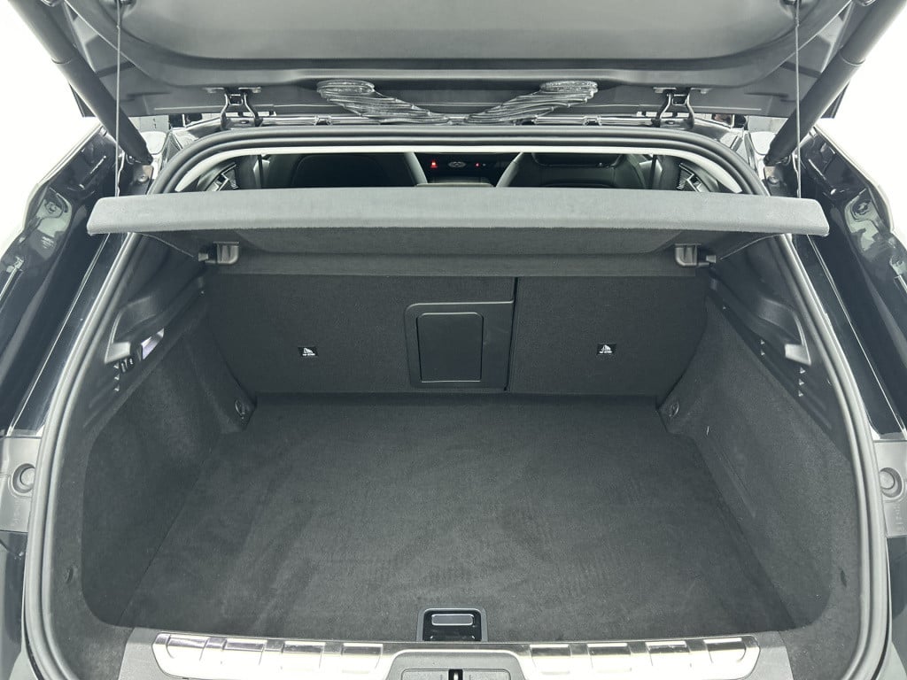 Ds Ds 4 e-tense performance line+ | rijklaar | trekhaak achter |