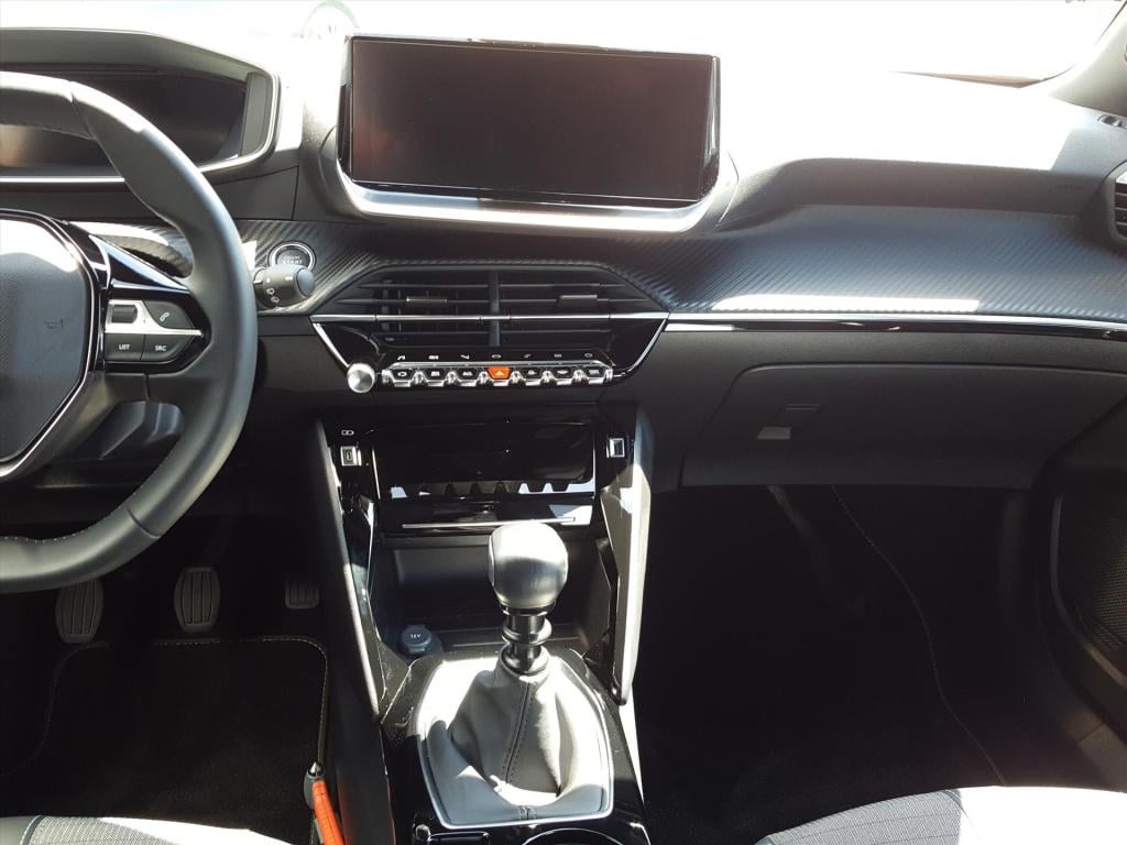 Peugeot 2008 allure pack 1.2-100pk navigatie | keyless entry | applecarplay