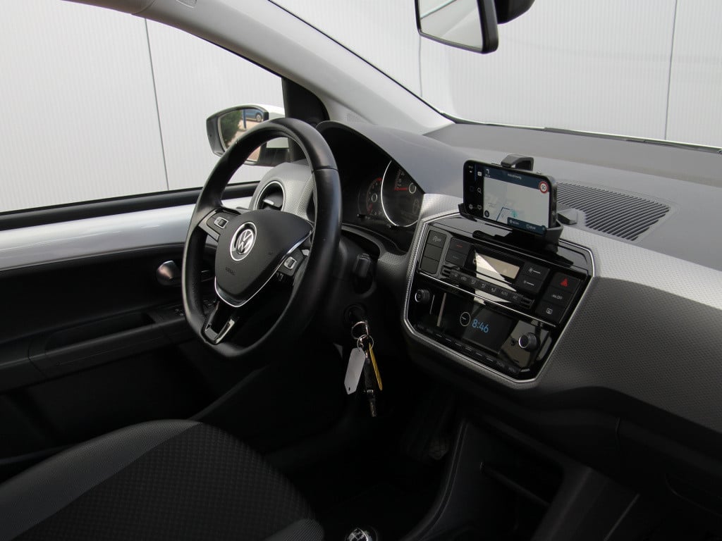 Volkswagen UP! 1.0 active 5drs. | private lease!
