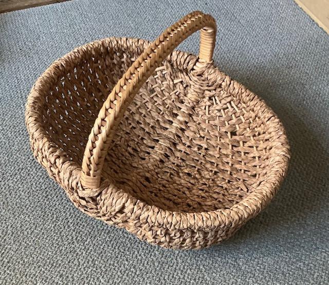 Rieten (lectuur)mand 50 X 40 cm.