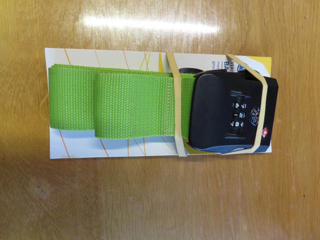 Vergrendelbare bagageriem 2 stuks Nieuwprijs €.12,95 nu €.7,50