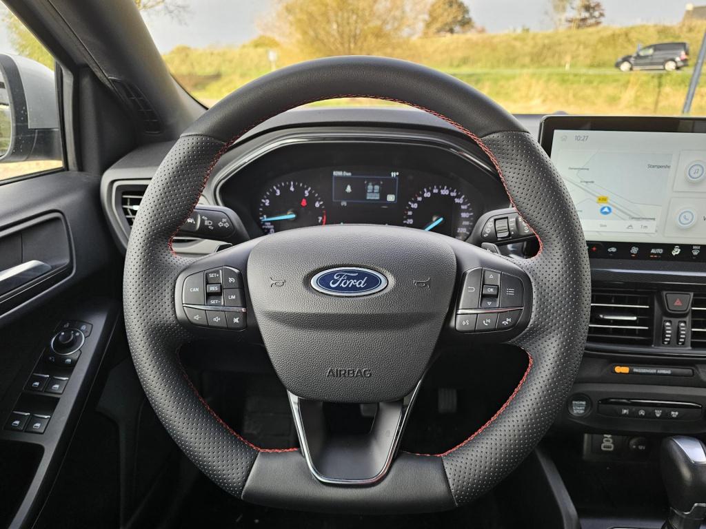 Ford Focus wagon 1.0 ecoboost hybrid st-line automaat ford focus wagon 1.0 