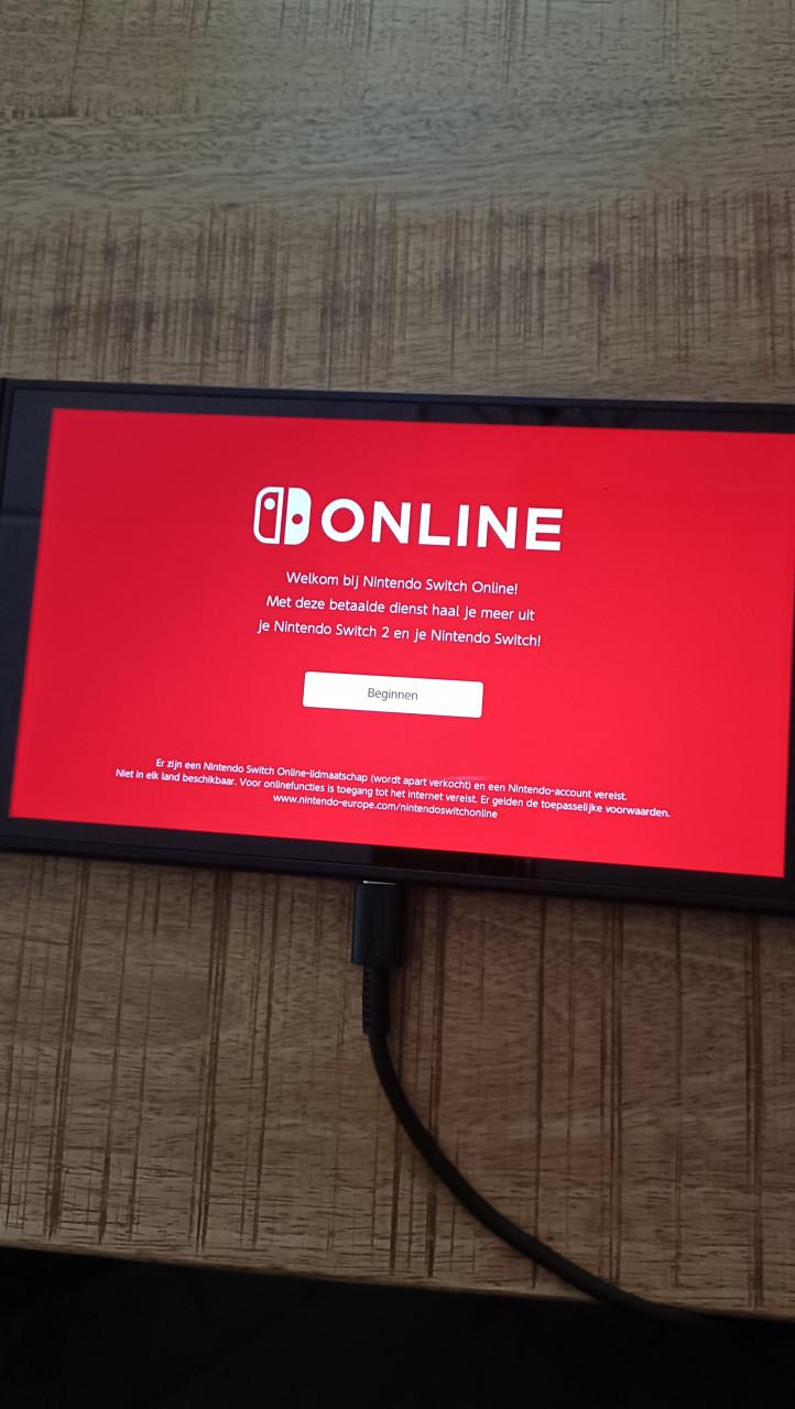 Nintendo switch 2 met garantie 4 mnd oud