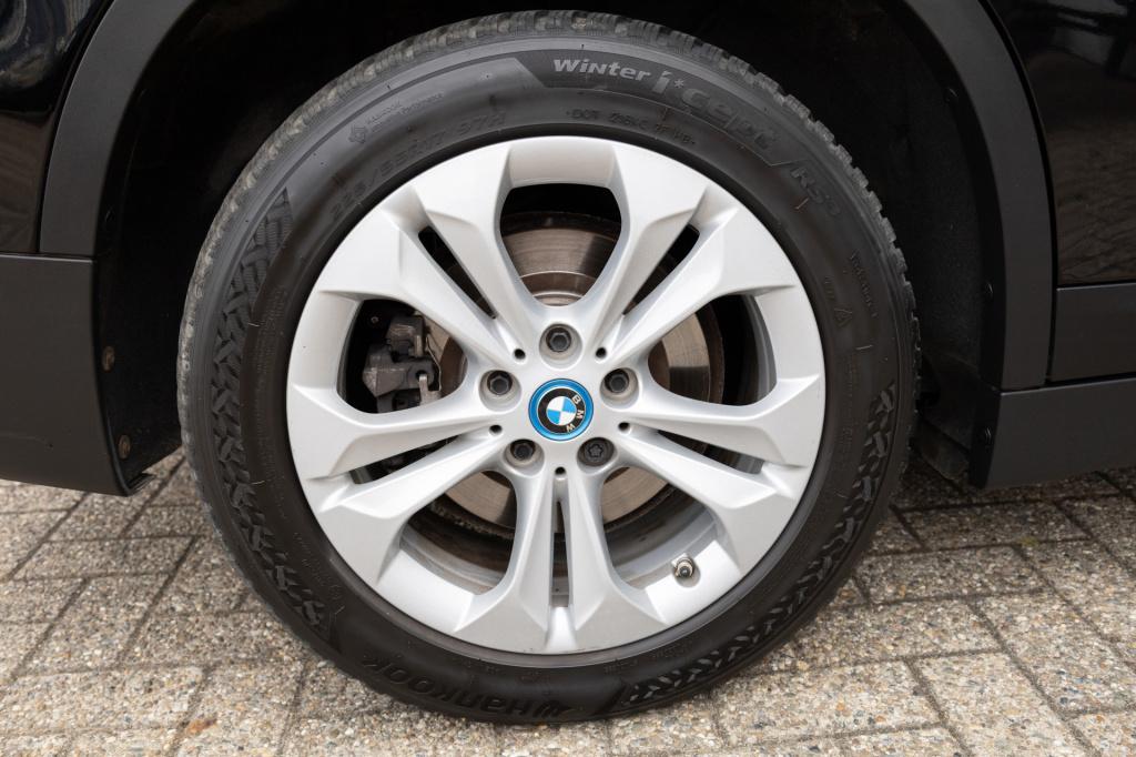 BMW X1 xdrive25e advantage ✅led✅nav✅lm