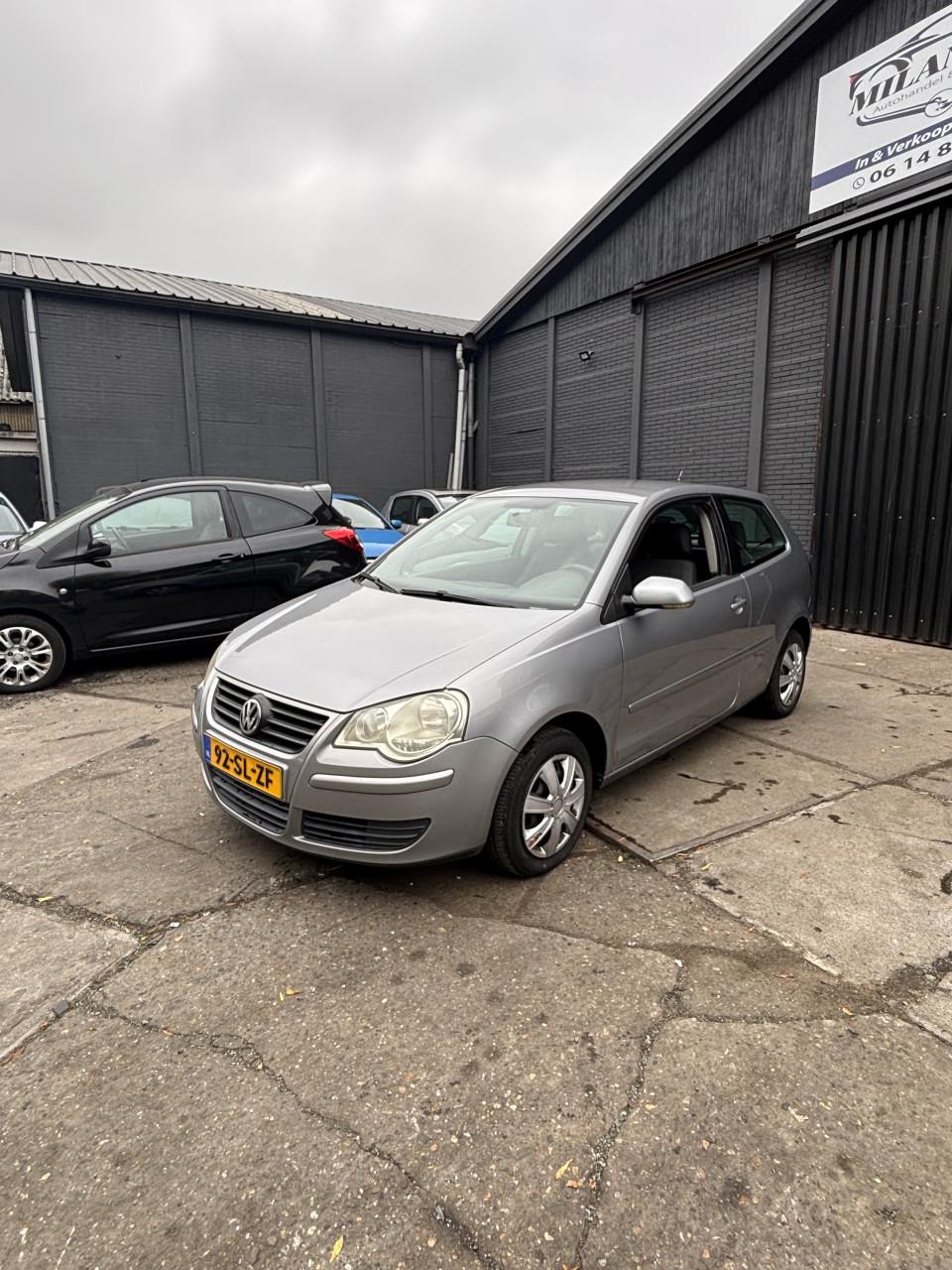 Volkswagen polo voljaar apk!