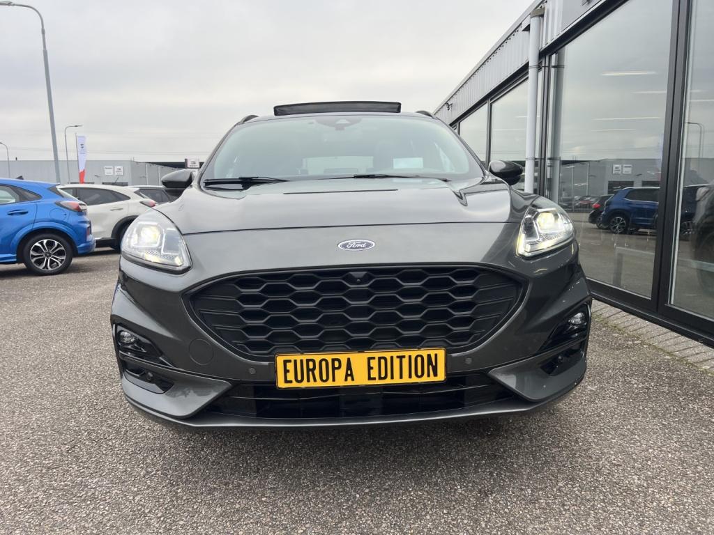 Ford Kuga 2.5 phev e-cvt 225pk st-line x , trekhaak , panodak , voorruitver