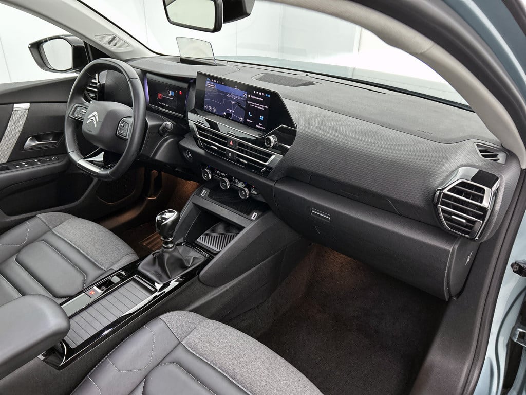 Citroen C4 130 pk shine | rijklaar | panorama dak | head up dispay |