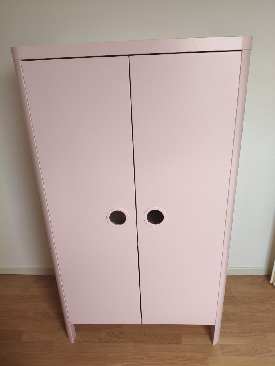 Complete peuter kamer met meegroeibed