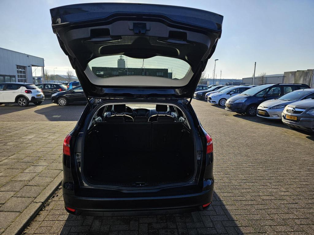 Ford Focus wagon 1.0 first edition