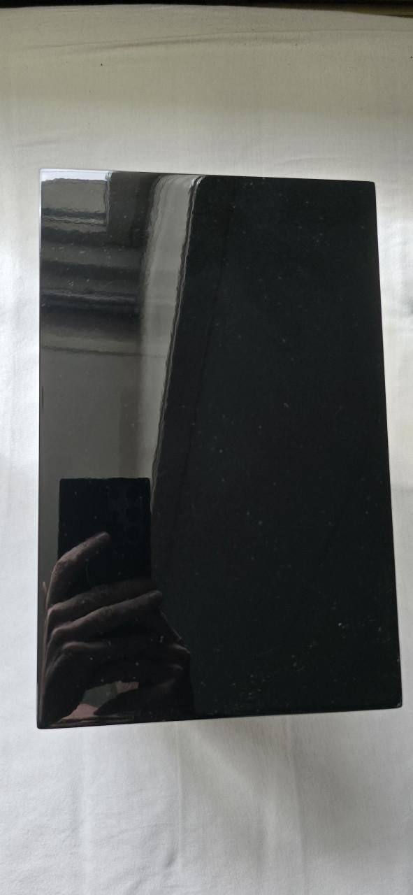 Bowers & Wilkins CM1 speakers