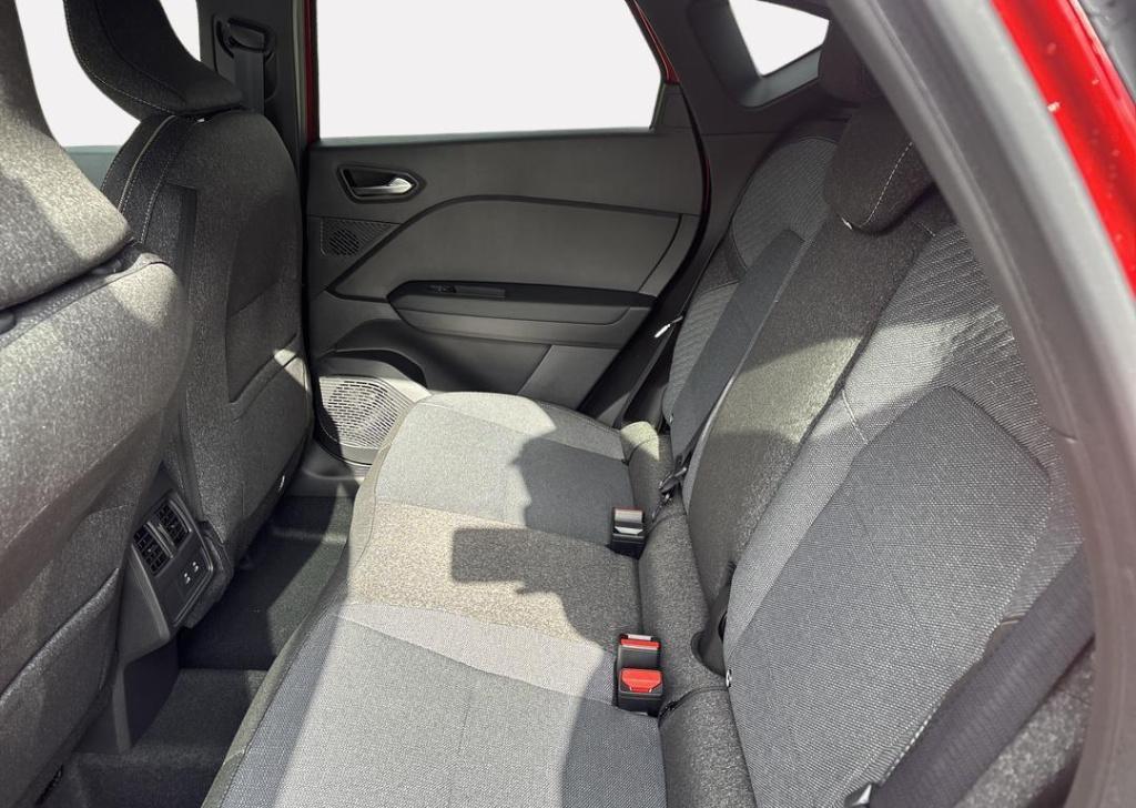 Renault Captur 1.8 e-tech full hybrid 160 techno - demo / pack winter