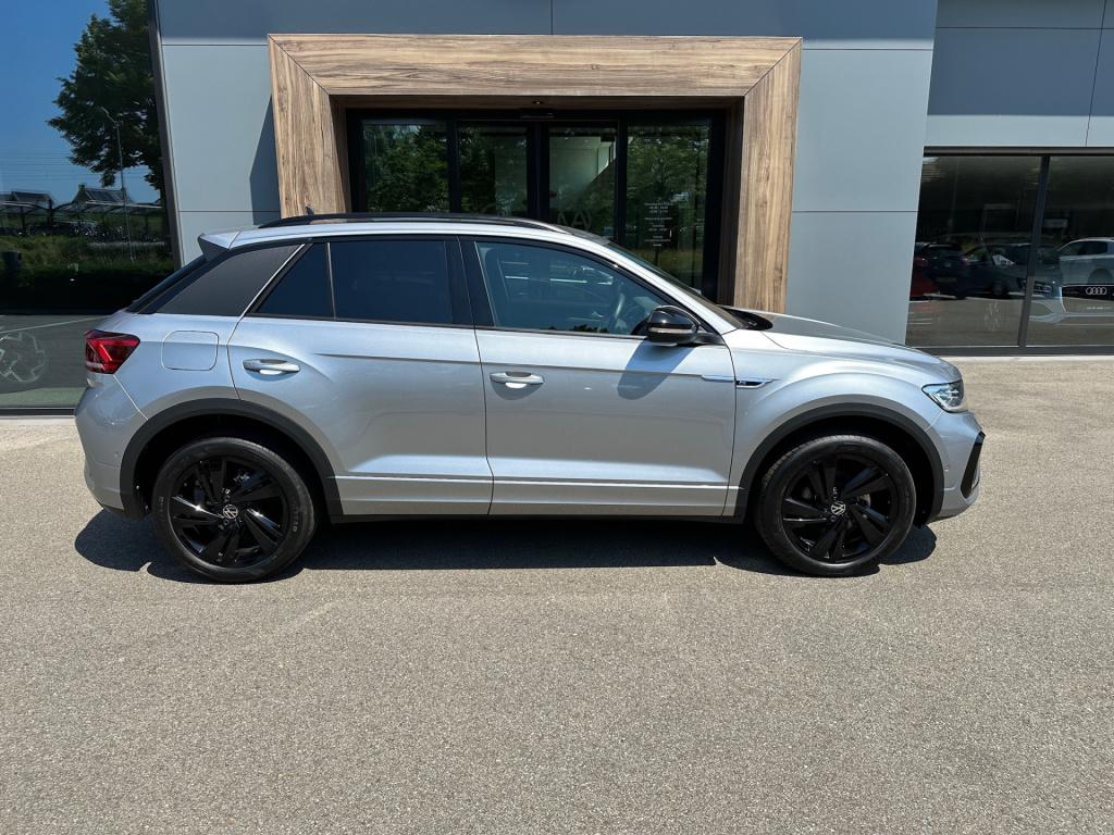 Volkswagen T-roc 1.5 tsi 150pk dsg r-line | black style | camera | keyless 