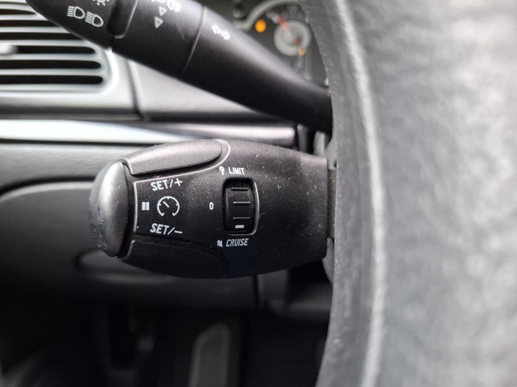 Citroen C5 2.0i 16v exclusive automaat leder/lmv/trekhaak