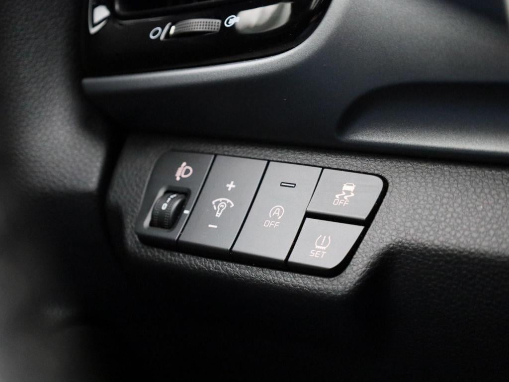 Kia Stonic 1.0 t-gdi mhev dynamicline | apple carplay / android auto | park