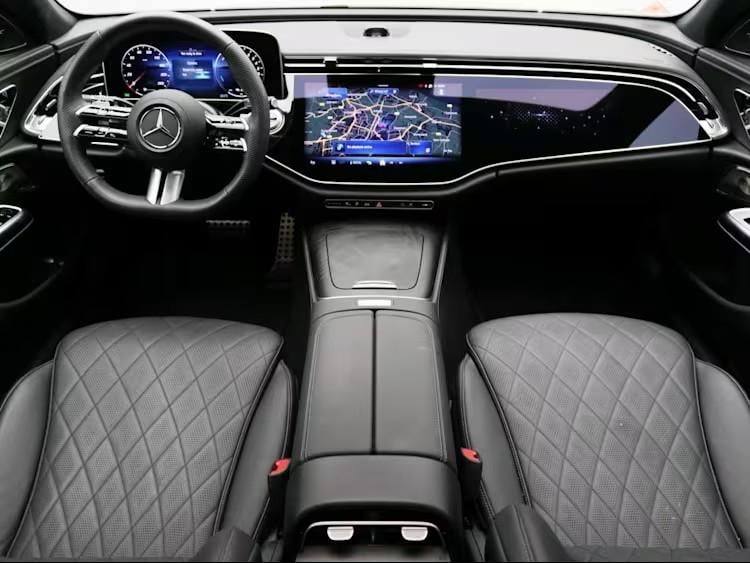 Mercedes-Benz E-Klasse estate 300 e sport edition amg line | panorama schui