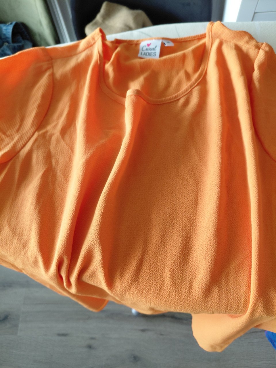 Oranje kleding