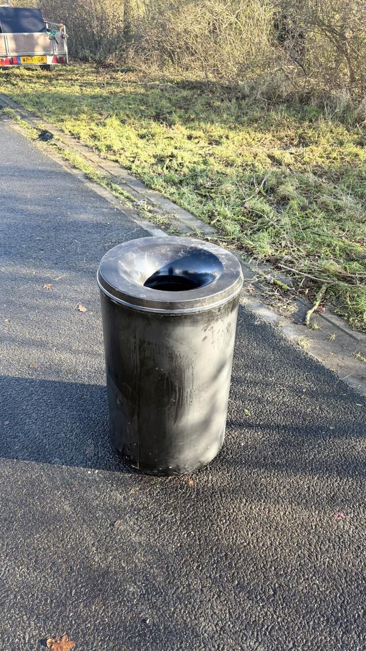 Vlamdovende prullenbak