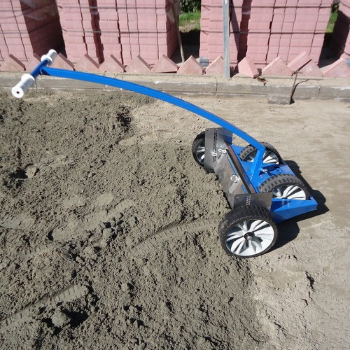 NIEUW!! Keeroo strakvlak-machine, egalisatieschuif tbv grovere ondergronden